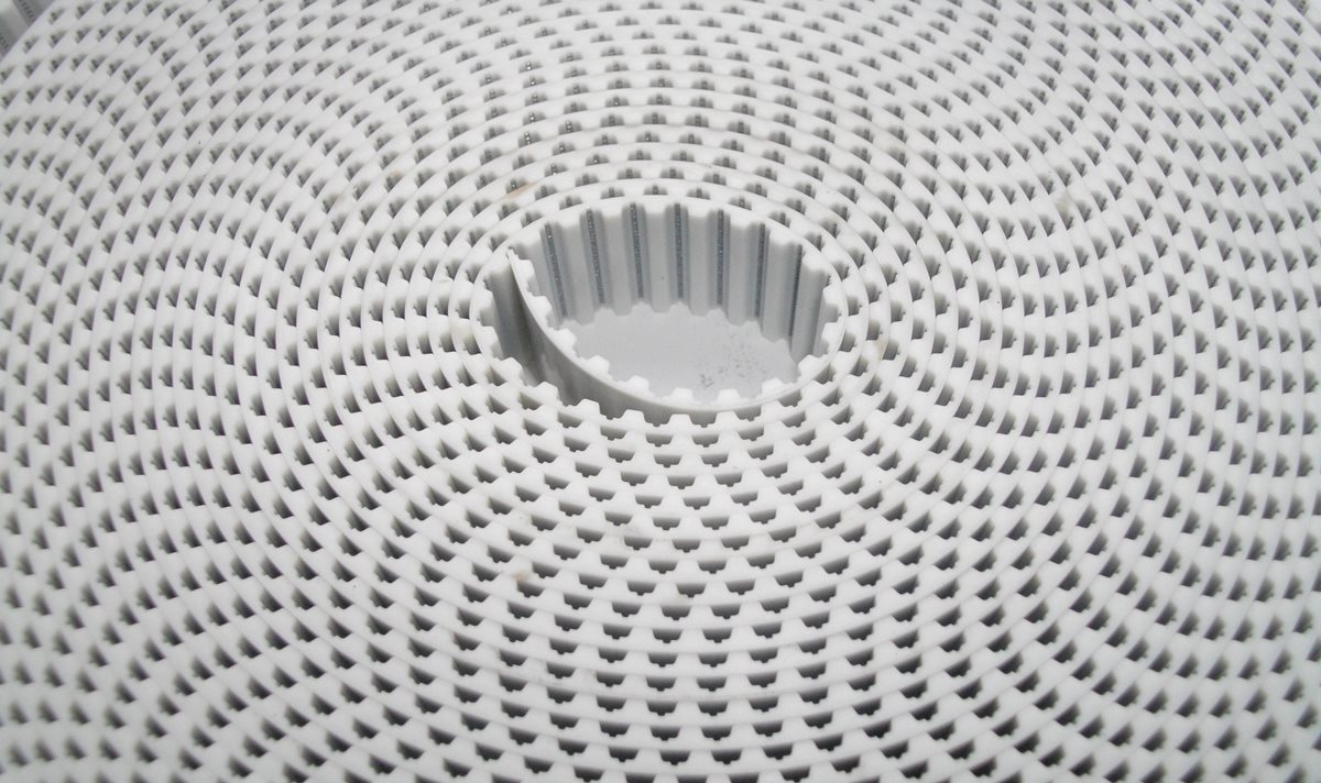 придбати рулонний зубчастий пас