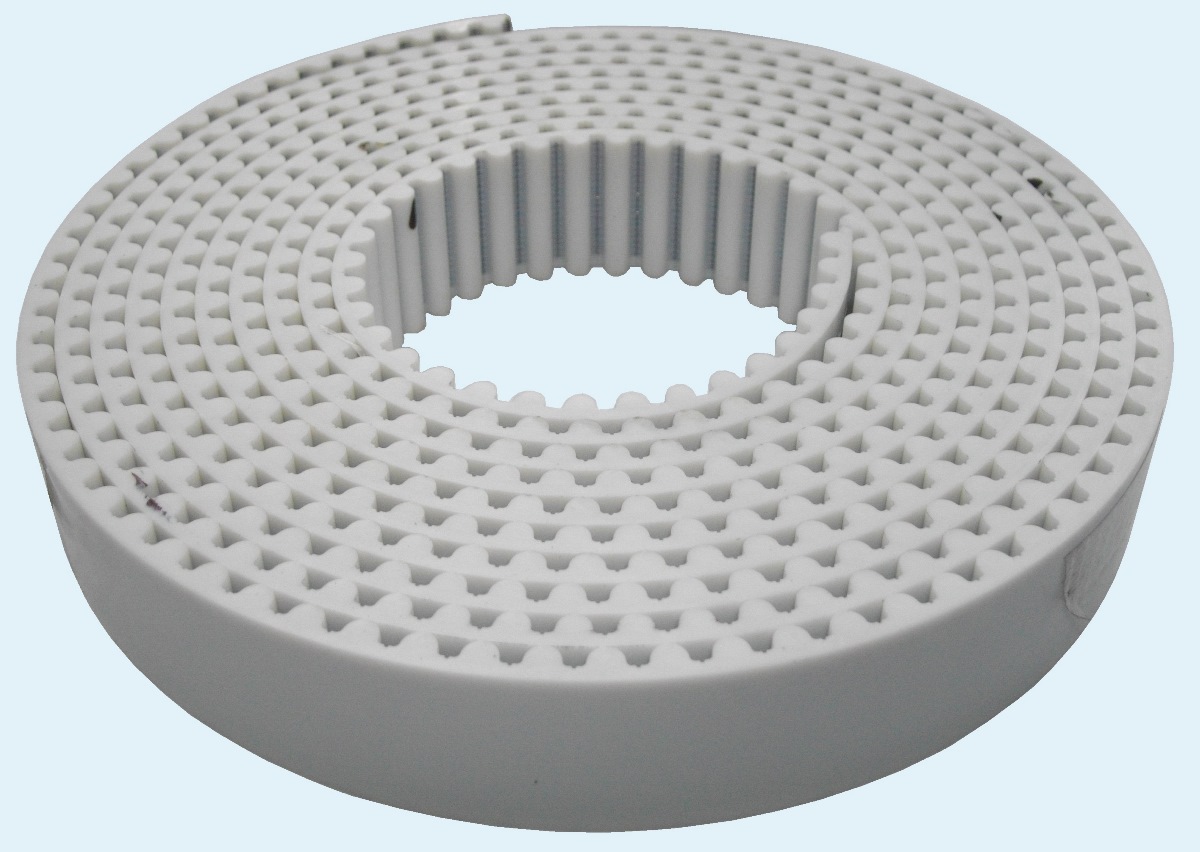 зубчатый ремень в виде отрезка