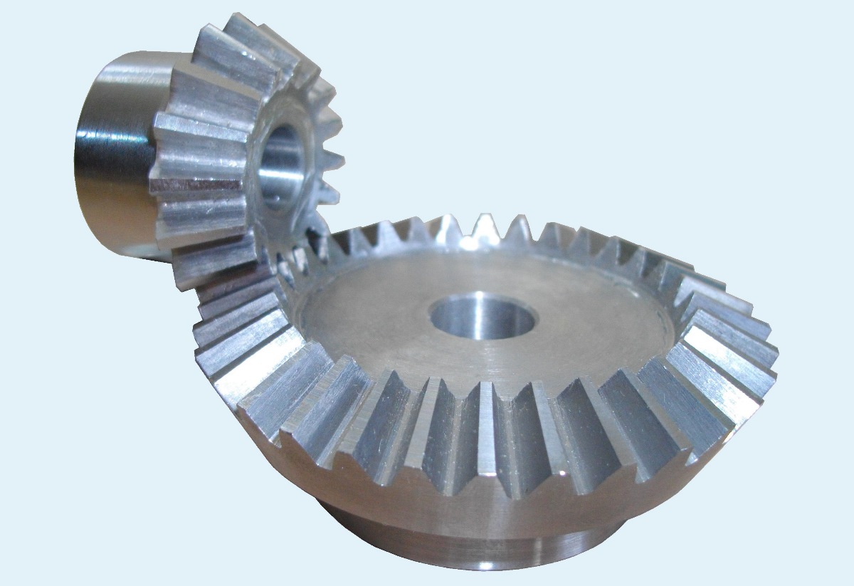 Конічна зубчаста пара