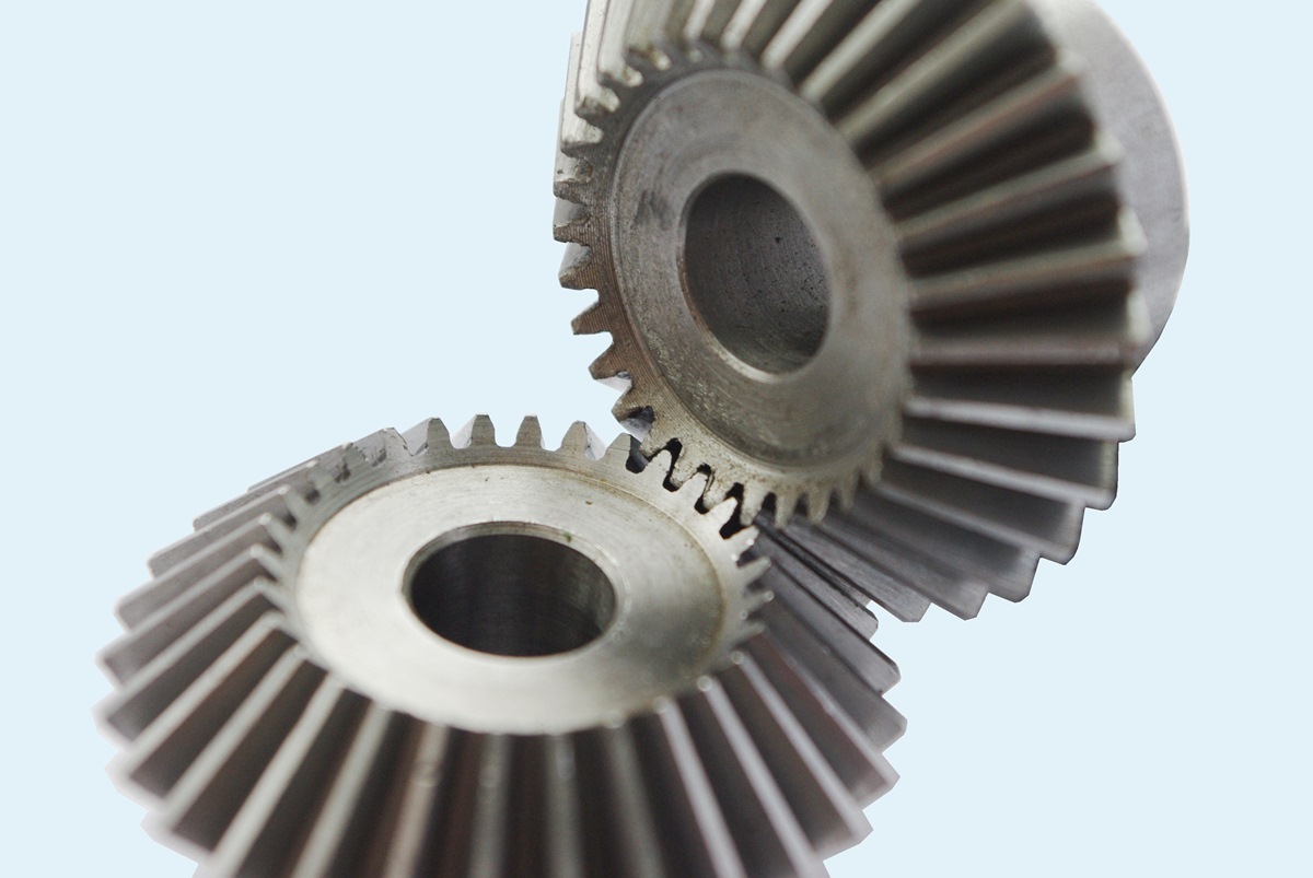 конічна зубчаста пара