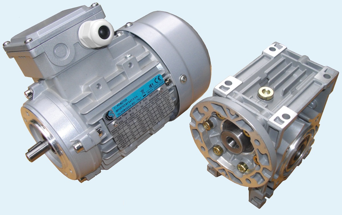 мотор-редуктор черв'ячний Chiaravalli cmrv/040